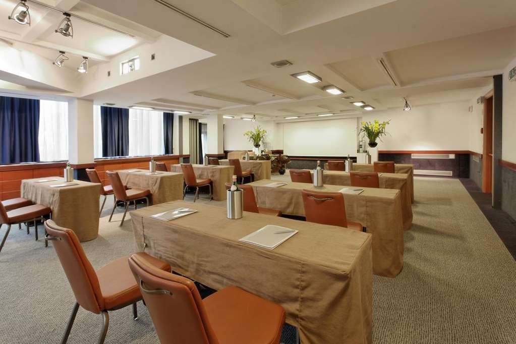 Starhoteles Michelangelo Hotel 4*
